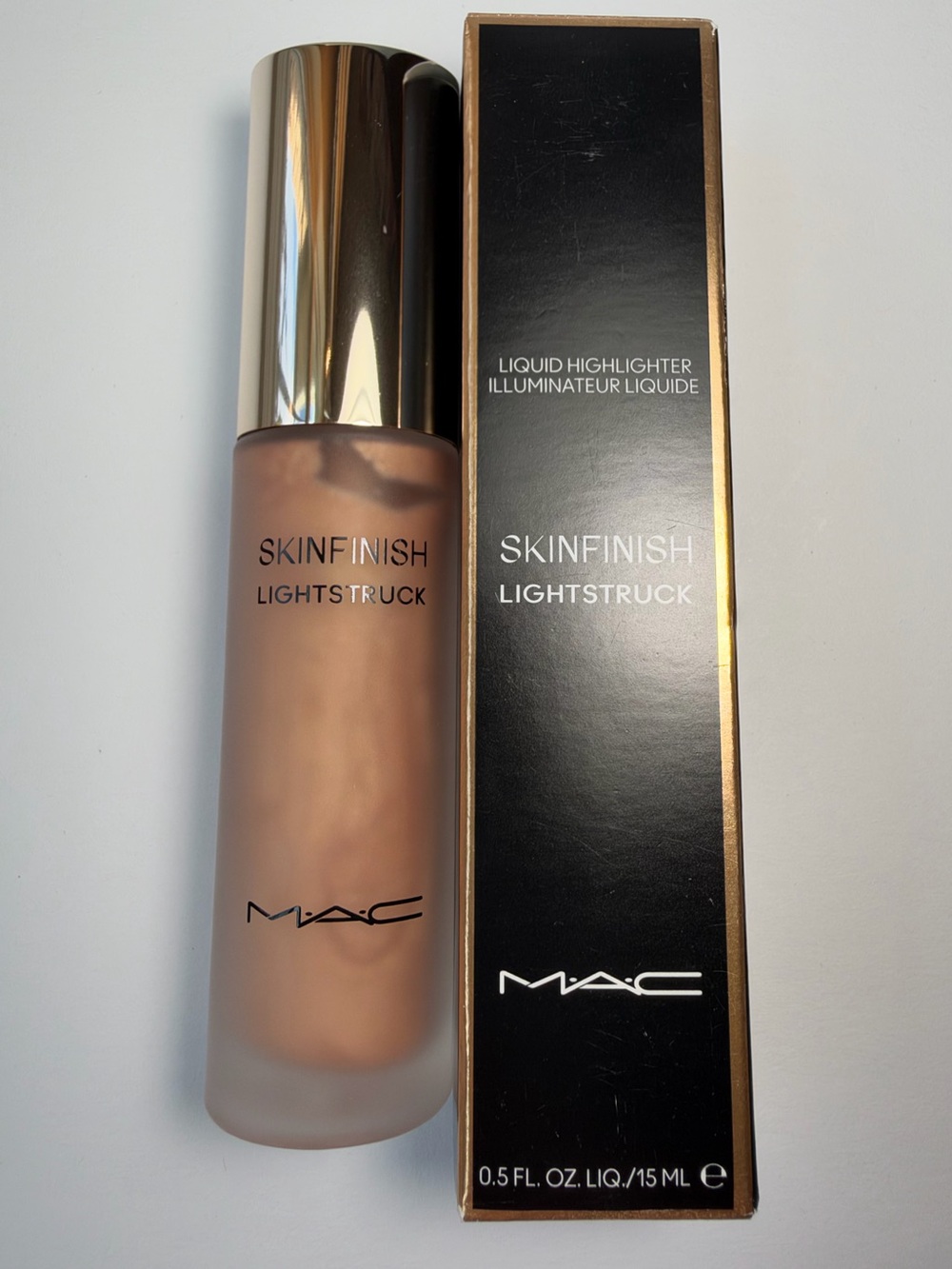 NWT🌷MAC Cosmetics Skinfinish Lightstruck Liquid Highlighter in Bubbled Over